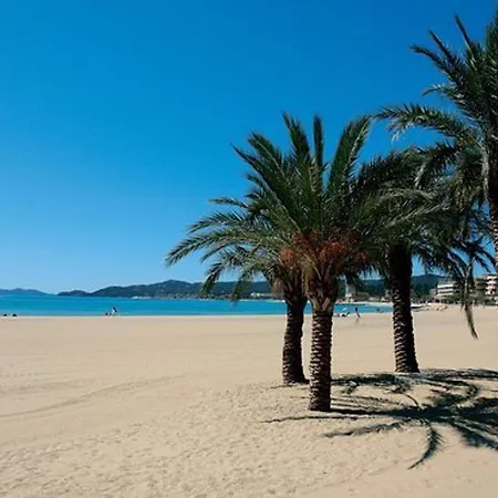 2p En Bord De Avec Parking, 4 Couchages - - Fr-1-251-909 Le Lavandou