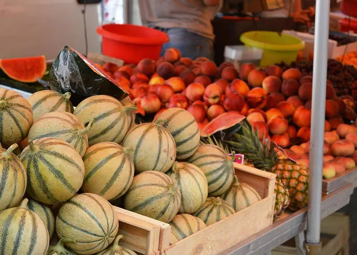 2p En Bord De Avec Parking, 4 Couchages - Le Lavandou - Fr-1-251-909 *